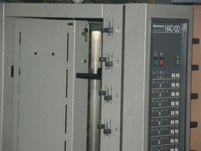 Изображение Листоподборочная машина HORIZON HAC-120